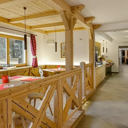 Garni Lastei Hotel Pozza di Fassa